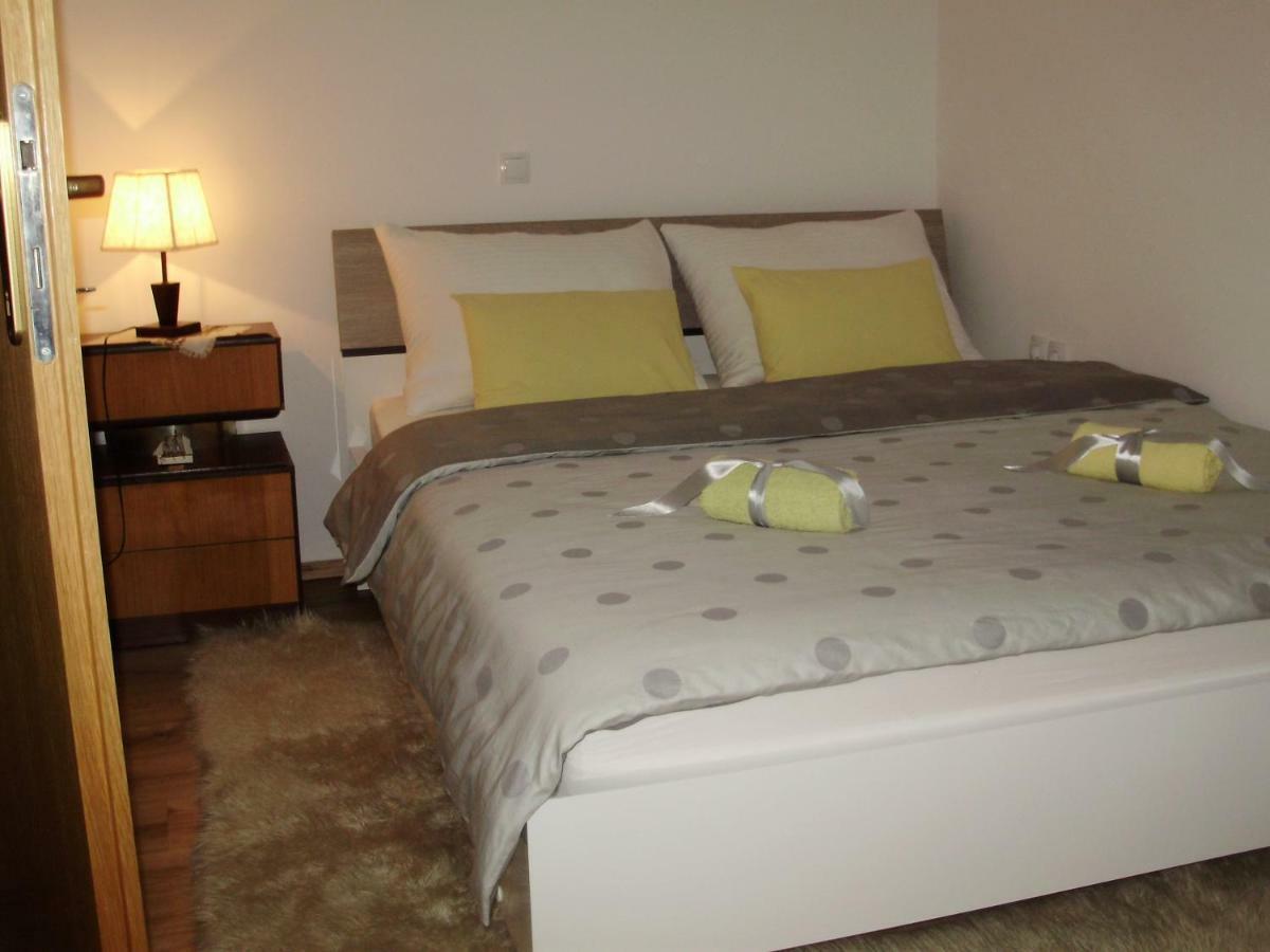 Apartma Maximilian-free Parking!!!